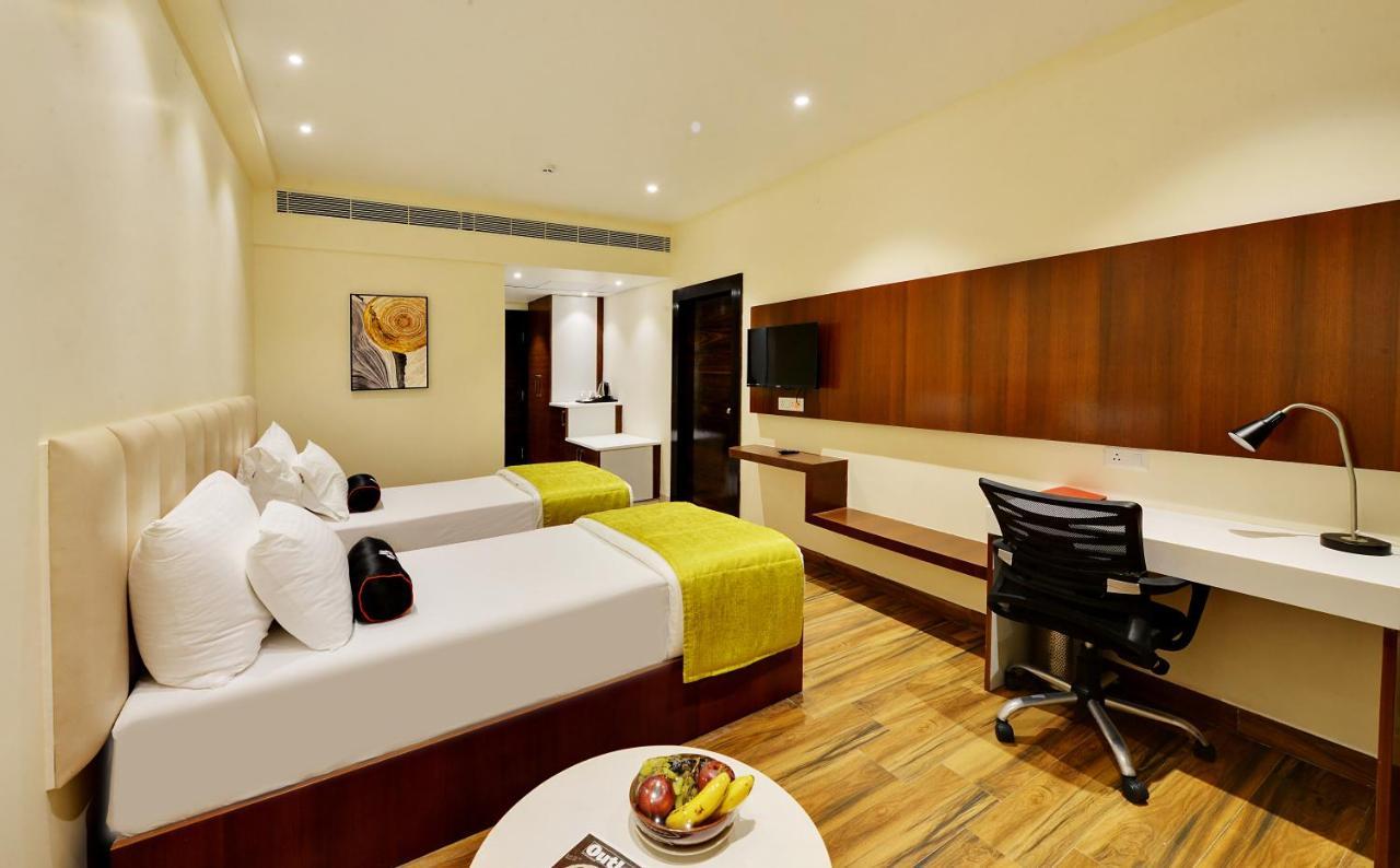 Mastiff Select Gulbarga Hotel Kalaburagi Exterior foto