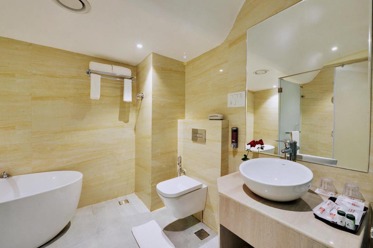 Mastiff Select Gulbarga Hotel Kalaburagi Exterior foto