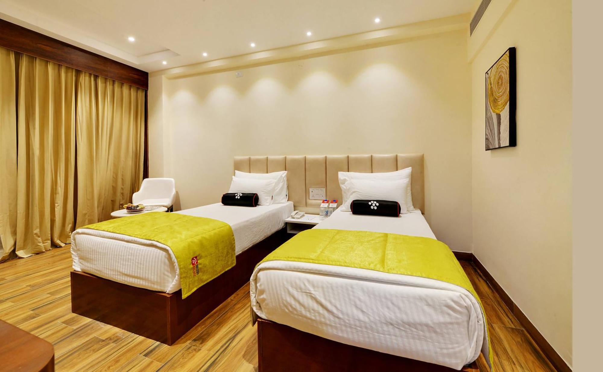 Mastiff Select Gulbarga Hotel Kalaburagi Exterior foto
